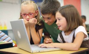 Atrae nuevos estudiantes para tu colegio y aumenta las matrículas » Sistema Saberes | Plataforma Educativa para Colegios Atrae nuevos estudiantes para tu colegio y aumenta las matrículas